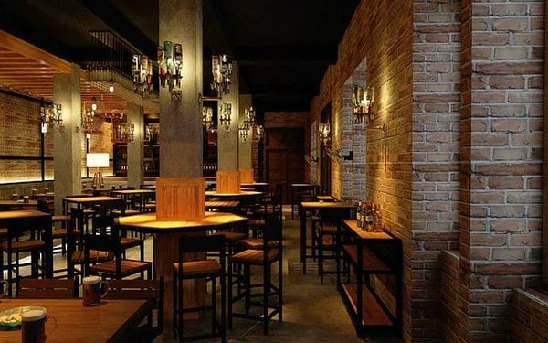Quelles sont les règles de savoir-vivre et de sécurité dans un bar ?